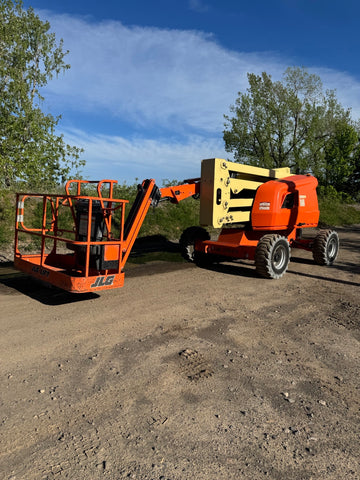 2016 JLG 450AJ ARTICULATING BOOM LIFT AERIAL LIFT WITH JIB ARM 45' REACH DIESEL 4WD 1232 HOURS ORIGINAL PAINT STOCK # BF9252669-BUF - United Lift LLC