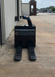 CROWN PR3020-60 6000 LB ELECTRIC WALKIE PALLET JACK CUSHION 77 HOURS STOCK # BF942499-ARB - United Lift Equipment LLC