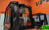 2021 VIPER RTD25 5000 LB DIESEL FORKLIFT PNEUMATIC 90/189" 3 STAGE MAST SIDE SHIFTER ENCLOSED HEATED CAB STOCK # BF9393929-ILIL - United Lift Used & New Forklift Telehandler Scissor Lift Boomlift
