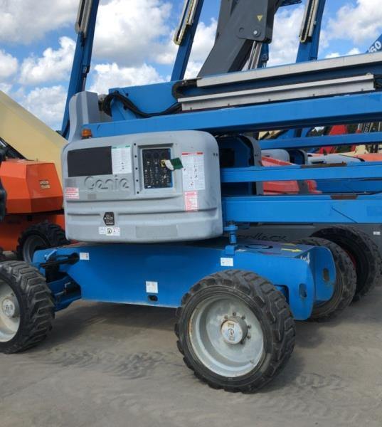 2011 GENIE Z60/34 BOOM MAN AERIAL SCISSOR LIFT 60 FOOT REACH