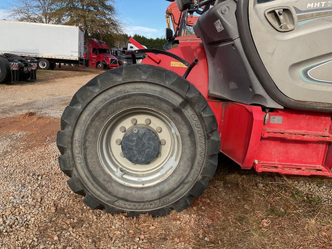 2018 Manitou MHT790