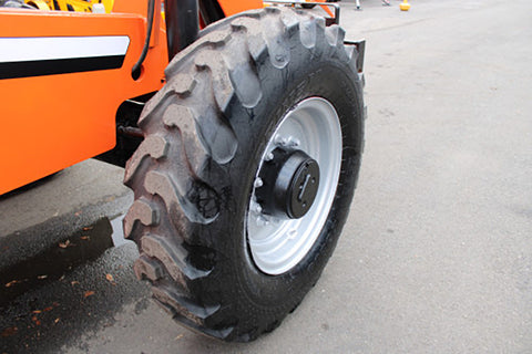 2013 SkyTrak 6042 Picture 15 2013 SkyTrak 6042-15