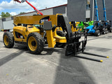 2015 CAT TL943C 9000 LB DIESEL TELESCOPIC FORKLIFT TELEHANDLER PNEUMATIC 4WD ENCLOSED CAB WITH HEAT AND AC OUTRIGGERS 3610 HOURS STOCK # BF9842359-NLE - United Lift Equipment LLC