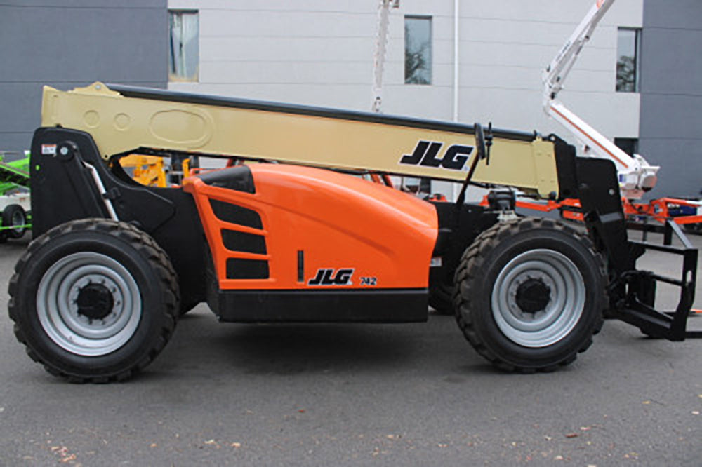 2019 JLG 742 7000 LB DIESEL TELESCOPIC FORKLIFT TELEHANDLER 4WD 2411 ...
