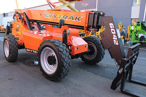 2022 SkyTrak 6042-1