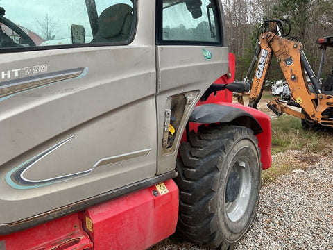 2018 Manitou MHT790