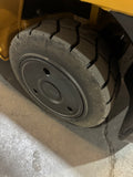 2020 CATERPILLAR/MITSUBISHI FGC25N 5000 LB LP GAS FORKLIFT CUSHION 93/217" 3 STAGE MAST SIDE SHIFTING FORK POSITIONER 976 HOURS STOCK # BF9118749-BUF