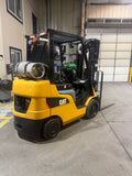 2019 CATERPILLAR 2C5000 5000 LB LP GAS FORKLIFT CUSHION 83/187" 3 STAGE MAST SIDE SHIFTER 912 HOURS STOCK # BF982749-BUF - United Lift LLC