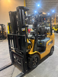 2020 CATERPILLAR/MITSUBISHI FGC25N 5000 LB LP GAS FORKLIFT CUSHION 83/187" 3 STAGE MAST SIDE SHIFTING FORK POSITIONER 878 HOURS STOCK # BF987829-BUF - United Lift LLC