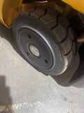 2020 CATERPILLAR/MITSUBISHI FGC25N 5000 LB LP GAS FORKLIFT CUSHION 83/187" 3 STAGE MAST SIDE SHIFTING FORK POSITIONER 878 HOURS STOCK # BF987829-BUF - United Lift LLC