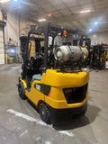 2020 CATERPILLAR 2C6000 6000 LB LP GAS FORKLIFT FINGER TIP CONTROL 82/170" 3 STAGE MAST SIDE SHIFTER ATTACHEMENT UNDER 900 HOURS TREADED TIRES STOCK # BF987249-BUF