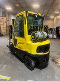 2021 HYSTER H50FT 5000 LB LP GAS FORKLIFT PNEUMATIC 86/189" 3 STAGE MAST SIDE SHIFTING FORK POSITIONER ENCLOSED CAB with HEAT 984 HOURS STOCK # BF9113729-BUF