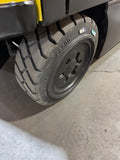 2019 HYSTER E60XN-33 6000 LB ELECTRIC FORKLIFT CUSHION 89/188" 3 STAGE MAST SIDE SHIFTING FORK POSITIONER ONLY 780 HOURS STOCK # BF981839-BUF