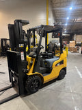 2012 CATERPILLAR/MITSUBISHI FGC25N 5000 LB LP GAS FORKLIFT CUSHION 83/187" 3 STAGE MAST SIDE SHIFTER 1553 HOURS STOCK # BF993549-BUF - United Lift LLC
