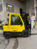 2021 HYSTER H60FT 6000 LB LP GAS FORKLIFT PNEUMATIC 89/188" 3 STAGE MAST SIDE SHIFTING FORK POSITIONER ENCLOSED CAB LP GAS 991 HOURS PLUMBED 4 WAYS TO THE CARRIAGE STOCK # BF9184129-BUF