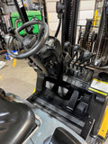 2023 CATERPILLAR/MITSUBISHI FGC30N 6000 LB LP GAS FORKLIFT CUSHION 83/186" 3 STAGE MAST SIDE SHIFTING FORK POSITIONER STOCK # BF9125179-BUF - United Lift LLC