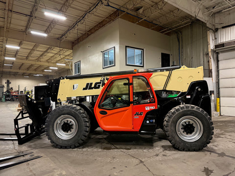 2015 JLG 1255