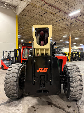 2015 JLG 1255