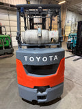 2022 TOYOTA 8FGCU30 6000 LB LP GAS FORKLIFT CUSHION 94/198" 3 STAGE MAST SIDE SHIFTER 797 HOURS STOCK # BF9132739-BUF - United Lift LLC