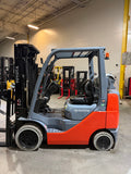 2020 TOYOTA 8FGCU25 5000 LB LP GAS FORKLIFT CUSHION 84/189" 3 STAGE MAST SIDE SHIFTING FORK POSITIONER 958 HOURS STOCK # BF9119479-BUF - United Lift LLC