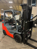 2022 TOYOTA 8FGCU32 6500 LB LP GAS FORKLIFT 884 HOURS CUSHION 87/187" 3 STAGE MAST SIDE SHIFTING FORK POSITIONER 4 WAY PLUMBING STOCK # BF9224729-BUF - United Lift LLC