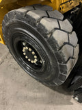 2017 CATERPILLAR/MITSUBISHI FG50CN 11000 LB LP GAS FORKLIFT PNEUMATIC 94/189" 3 STAGE MAST SIDE SHIFTER 1478 HOURS STOCK # BF9293349-BUF