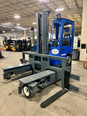 2015 COMBILIFT C6000 6000 LB LP GAS FORKLIFT CUSHION 108/252" 3 STAGE MAST EXTRA WIDE ATTACHMENT INCLUDED ONLY 828 HOURS STOCK # BF9457519-BUF