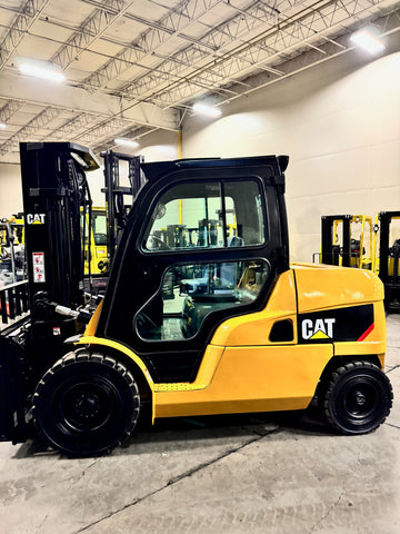 2018 CATERPILLAR DP50N1 11000 LB DIESEL FORKLIFT PNEUMATIC 94/189" 3 STAGE MAST ENCLOSED CAB SIDE SHIFTING FORK POSITIONER 1,245 HOURS STOCK # BF9458759-BUF