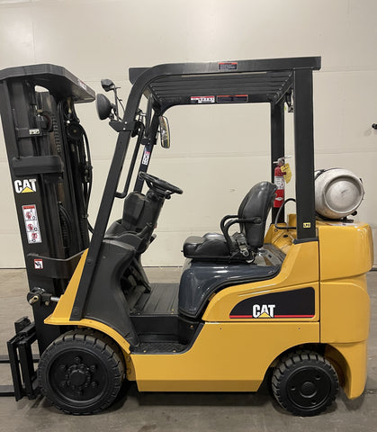 2016 CATERPILLAR/MITSUBISHI FGC25N 5000 LB LP GAS FORKLIFT CUSHION 85/187" 3 STAGE MAST SIDE SHIFTER UNDER 1000 HOURS STOCK # BF973549-BUF - United Lift Equipment LLC