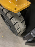 2016 CATERPILLAR/MITSUBISHI FGC25N 5000 LB LP GAS FORKLIFT CUSHION 85/187" 3 STAGE MAST SIDE SHIFTER UNDER 1000 HOURS STOCK # BF973549-BUF - United Lift Equipment LLC