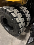 2021 CAT DP70 15500 DIESEL FORKLIFT PNEUMATIC 114/187" 3 STAGE MAST DUAL DRIVE TIRES 4 WAY PLUMBING SIDE SHIFTING FORK POSITIONER (ALSO HAS INDEPENDENT FORK POSITIONER) ENCLOSED CAB HEAT 1242 HOURS STOCK # BF9393319-BUF - United Lift LLC