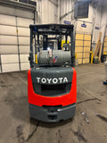 2020 TOYOTA 8FGCU30 LP GAS FORKLIFT TREADED CUSHION TIRES 93/198 3 STAGE MAST 987 HOURS SIDE SHIFTER STOCK # BF9117229-BUF - United Lift LLC