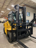 2016 CAT DP70N 15500 DIESEL FORKLIFT PNEUMATIC 114/148" 2 STAGE MAST DUAL DRIVE TIRES SIDE SHIFTER ENCLOSED CAB HEAT & AC 2500 HOURS STOCK # BF9193349-BUF - United Lift Equipment LLC