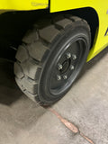 2025 DEWALT LIFT TRUCK DEC4-25 LITHIUM ION BATTERY ELECTRIC 5000 LB CAPACITY TREADED CUSHION TIRES 85/189" LIFT HEIGHT 3 STAGE MAST SIDE SHIFTING FORK POSITIONER 2000hr/2YR WARRANTY CHARGER INCLUDED STOCK # BF9285389-BUF - United Lift LLC