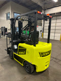 2025 DEWALT LIFT TRUCK DEC4-25 LITHIUM ION BATTERY ELECTRIC 5000 LB CAPACITY TREADED CUSHION TIRES 85/189" LIFT HEIGHT 3 STAGE MAST SIDE SHIFTING FORK POSITIONER 2000hr/2YR WARRANTY CHARGER INCLUDED STOCK # BF9285389-BUF - United Lift LLC