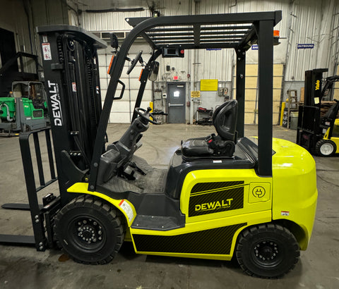 2025 DeWalt Lift Truck DEP-25