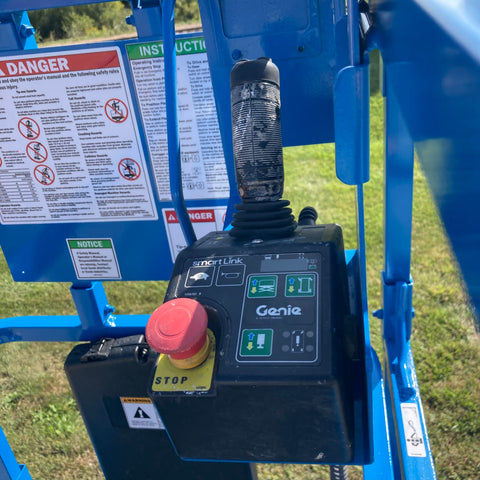 2013 Genie GS-3232