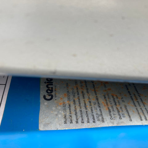 2012 Genie GS-3232