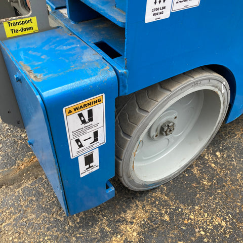 2012 Genie GS-3232
