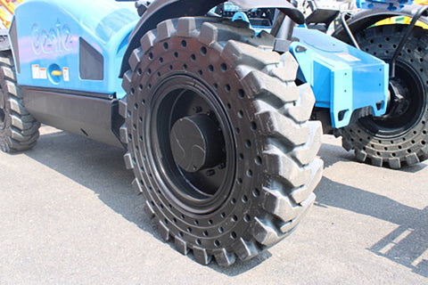 2017 Genie GTH 844