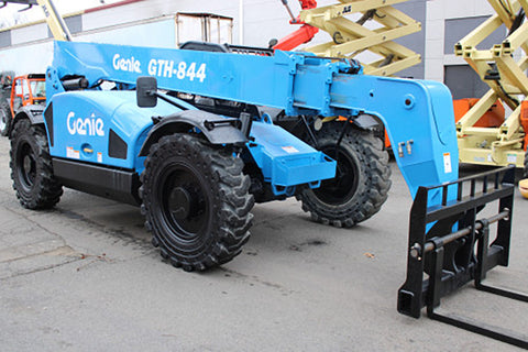 2017 Genie GTH 844
