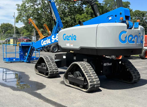 2018 Genie S-65 Trax