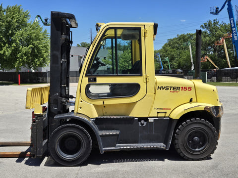 2018 HYSTER H155FT 15500 LB DIESEL FORKLIFT PNEUMATIC 106/133" 2 STAGE MAST SIDE SHIFTING FORK POSITIONER ENCLOSED CAB 6700 HOURS STOCK # BF9398129-RIL - United Lift LLC