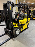 2023 YALE GLP050VXN 5000 LB LP GAS FORKLIFT PNEUMATIC 86/189 3 STAGE MAST SIDE SHIFTER 952 HOURS STOCK # BF9144549-BUF - United Lift LLC