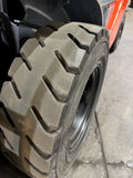 2013 TOYOTA 8FGU25 5000 LB LP GAS FORKLIFT PNEUMATIC 87/189" 3 STAGE MAST 2438 HOURS SIDE SHIFTING FORK POSITIONER ENCLOSED CAB STOCK # BF983689-BUF