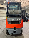 2013 TOYOTA 8FGU15 3000 LB LP GAS FORKLIFT PNEUMATIC 86/198 3 STAGE MAST SIDE SHIFTING FORK POSITIONER 2482 HOURS STOCK # BF979789-BUF