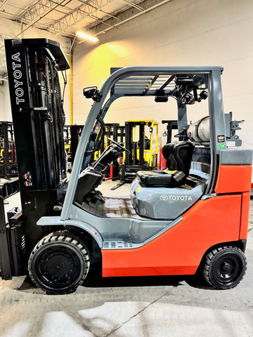 2022 TOYOTA 8FGC35U-BCS 8000 LB LP GAS FORKLIFT CUSHION 92/199" 3 STAGE SIDE SHIFTER 872 HOURS MAST STOCK # BF9144919-BUF - United Lift LLC