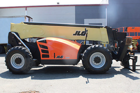 2016 JLG 1055