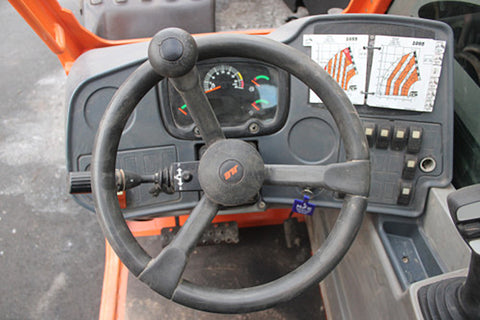 2018 JLG 1055