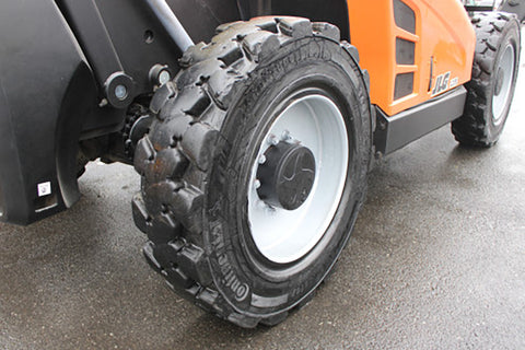 2018 JLG 1255